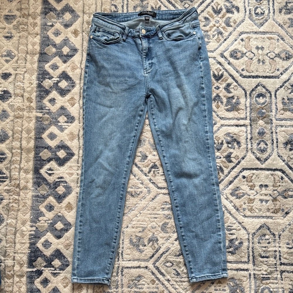 Judy Blue Light Blue Skinny Jeans